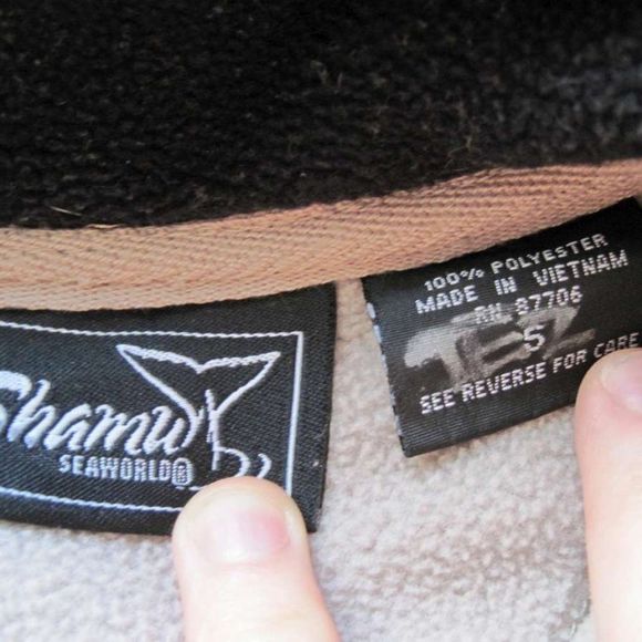 Seaworld Adventure Parks Shamu Pull Over Sweater Size 5 Beige Tail Zipper Flawed - Picture 9 of 13